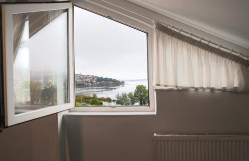 Kastoria Apartment | Lake’s Loft