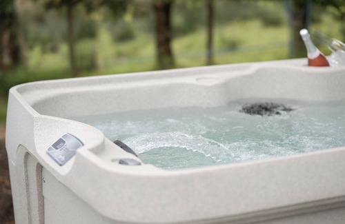 Enniskillen House | Lakescape: Self-Catering Lodges (RODOS) With Hot Tub