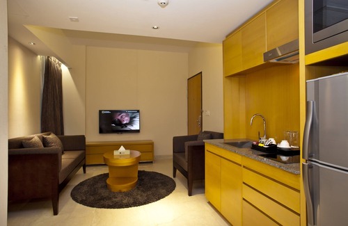 Banani Hotel | Lakeshore Banani