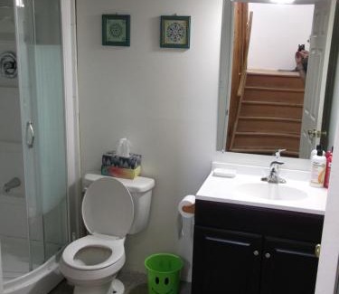Waterloo Bed & Breakfast | Lakeshore North - Waterloo