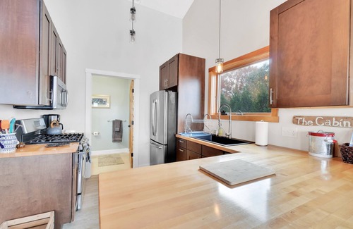 Malletts Bay Condo | Lakeshore Vermont