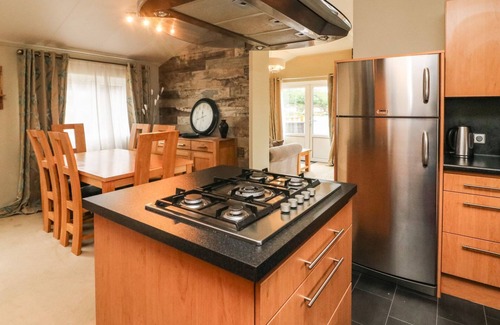 Yealand Conyers Cottage | LAKESIDE 12, pet friendly, character holiday cottage in Carnforth