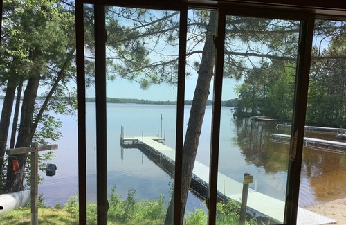 Ely Resort | Lakeside 2-bedroom cabin - 10 minutes to Ely - right across from famous BWCAW