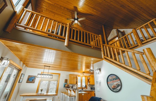 Parkers Prairie Ski Chalet | Lakeside 3-bdrm chalet cabin near Alexandria - minutes from Carlos Creek Winery!