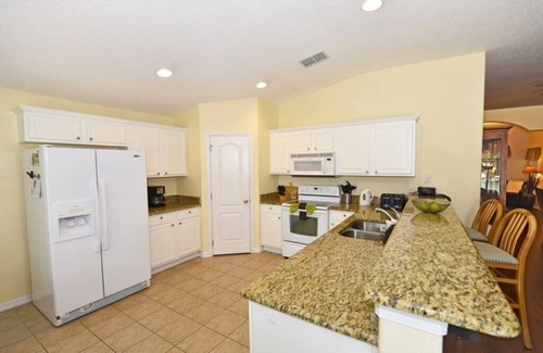 Buena Ventura Lakes House | Lakeside 4-Bed Pool Home at Villa Sol