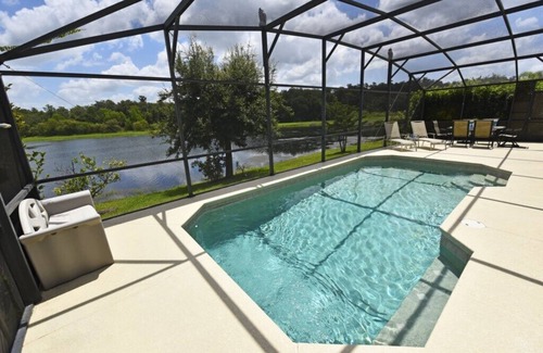 Buena Ventura Lakes House | Lakeside 4-Bed Pool Home at Villa Sol