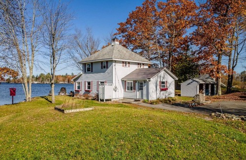 Orono House | Lakeside 4BD: Pushaw Lake Retreat