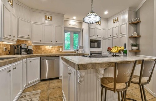 Prevost House | Lakeside Beauty CITQ 312629