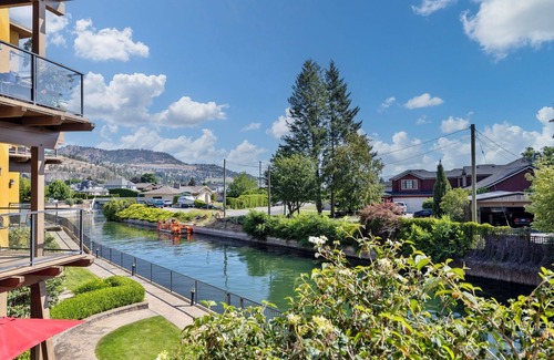Westbank Condo | Lakeside Bliss Retreat/Barona Beach