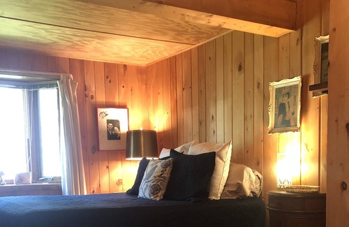 Backus House | Lakeside cabin retreat nestled among the pines.
