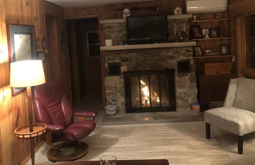 Backus House | Lakeside cabin retreat nestled among the pines.