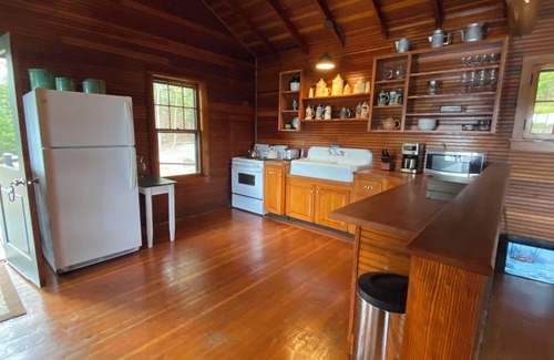 Meacham Cabin | Lakeside Cabin Retreat on Lake Clear