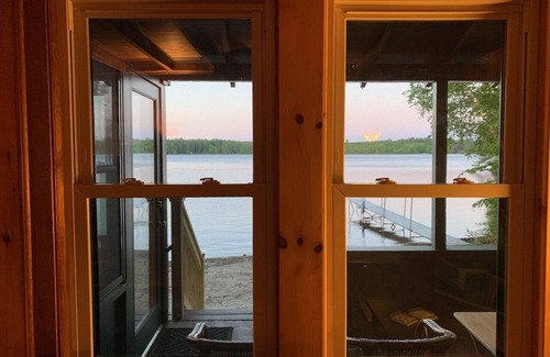 Windham Cabin | Lakeside Cabin With Private Sandy Beach