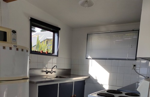 Rotoma Apartment | LAKESIDE COSY STUDIO