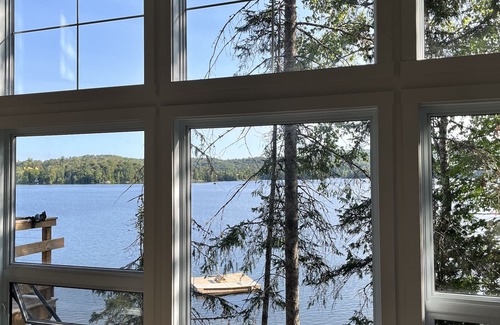 Algoma District Cottage | Lakeside cottage at Upper Island Lake