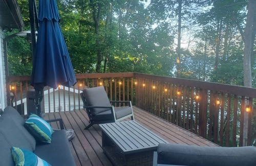 Cressy Cottage | Lakeside cottage in beautiful Prince Edward County