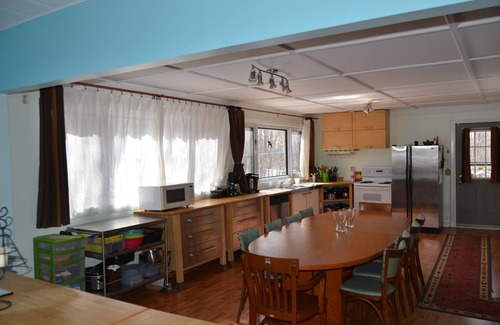 La Peche Cottage | Lakeside cottage rentalnCITQ registration #300046