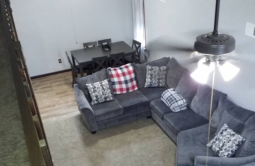 Vermilion Cottage | Lakeside Cottage