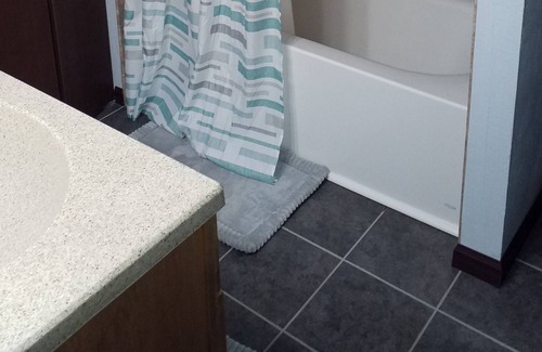 Vermilion Cottage | Lakeside Cottage