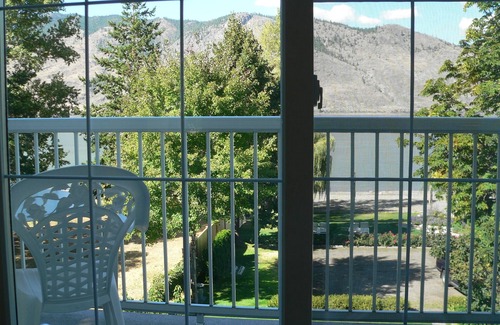 Savona Bed & Breakfast | Lakeside Country Inn