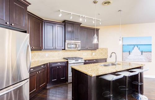Westbank Condo | Lakeside Elegance: 3-Bedroom Condo at Barona Beach