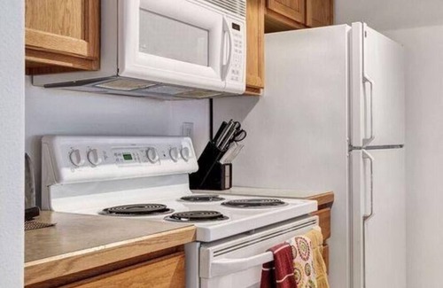 Campbell Park Condo | Lakeside Escape in the Heart of Anchorage - 2BR/2BA Condo -Views, Garage, Patio