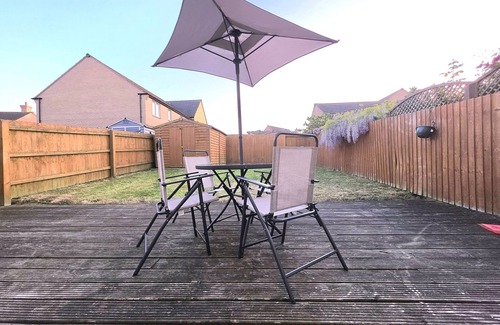 Oakham Apartment | Lakeside Family stay/Contractor
