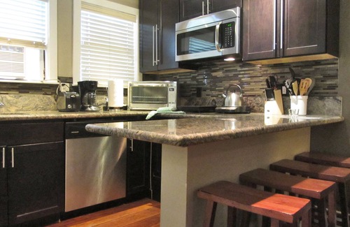 Lakeside Park Condo | Lakeside Gondola Lodge 4 bedroom condo style suite