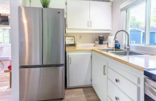 Porters Lake Apartment | Lakeside Guest House - Porters Lake