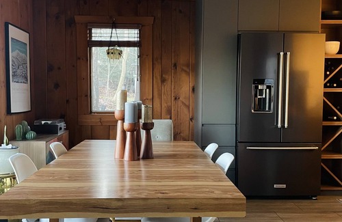 West Milford House | Lakeside - hike, bike, ski and be "me"