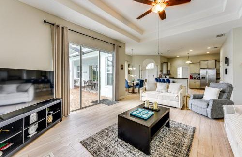 Haines City House | Lakeside Home with Pool and Game Room in Haines City