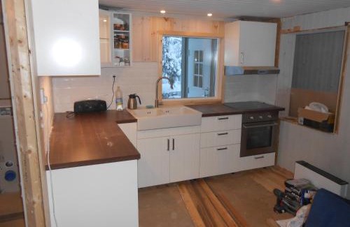 Skaulo House | Lakeside House in Lapland