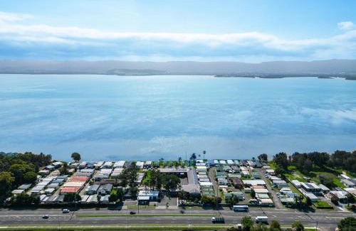 Windang Hotel | Lakeside Inn Wollongong
