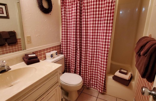 Holiday Island Condo | Lakeside, King Beds, Fireplace!
