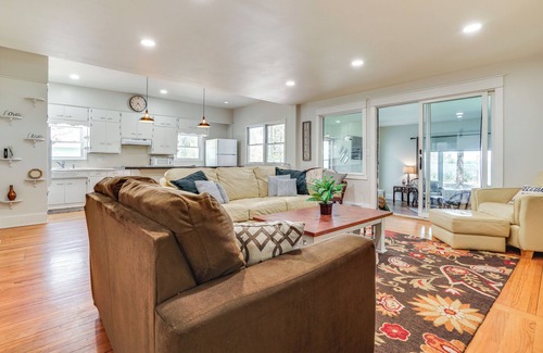 Litchfield House | Lakeside Litchfield Home w/Patio & Gas Grill!