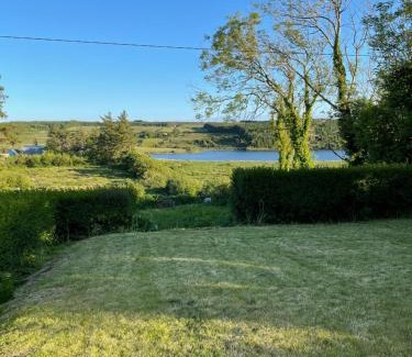 Kilfenora Bed & Breakfast | Lakeside lodge