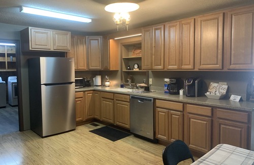 Wynnburg House | Lakeside Lodge Reelfoot cozy waterfront w greatview 3bdrm 2bth WIFI Bartop table
