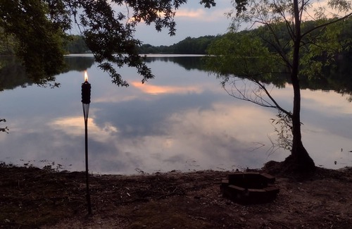 Rio Grande Apartment | Lakeside Loft at St.Babs Grande Retreat