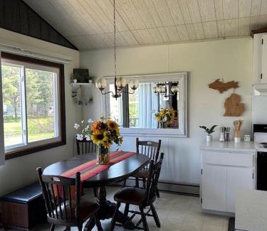Port Hope House | Lakeside Loft - Walk to Lighthouse County Park