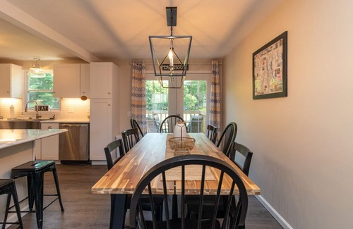 Romulus House | Lakeside Lookout: Gorgeous Seneca Lake Views Right Off Wine Trail!