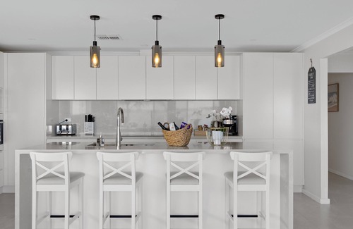 Buff Point House | Lakeside Luxury Buff Point