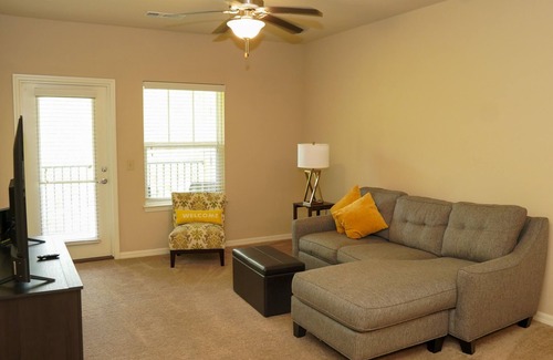 Northside Apartment | Lakeside Luxury Living #3