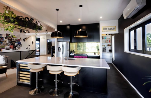 Mangakino House | Lakeside Luxury Retreat with Boat Charter Option