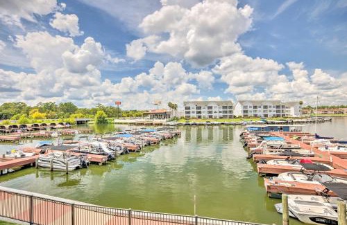 Montgomery Apartment | Lakeside Montgomery Condo Near Boat Rental!