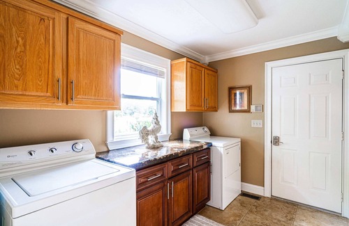 Estill Springs House | Lakeside Paradise - Waterfront View & Private Dock