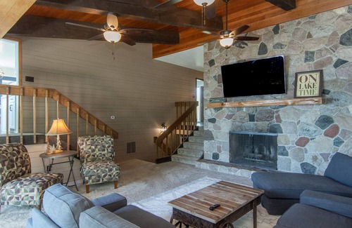 Nisswa House | Lakeside Paradise on Round Lake