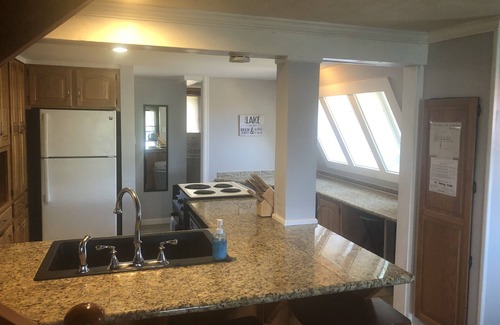 Lindseyville House | Lakeside Paradise on Nolin Lake