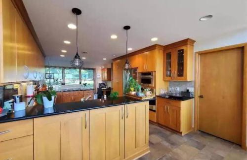 Avon Lake House | Lakeside resort home. Sunsets, fishing, paddling.