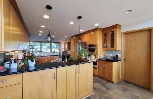 Avon Lake House | Lakeside Resort Home: Sunsets, fishing, paddling - pet friendly