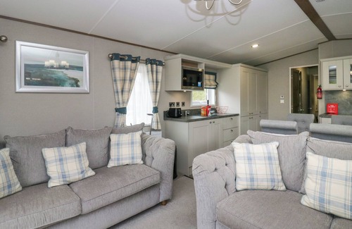 South Lakeland Leisure Village Cottage | Lakeside Retreat